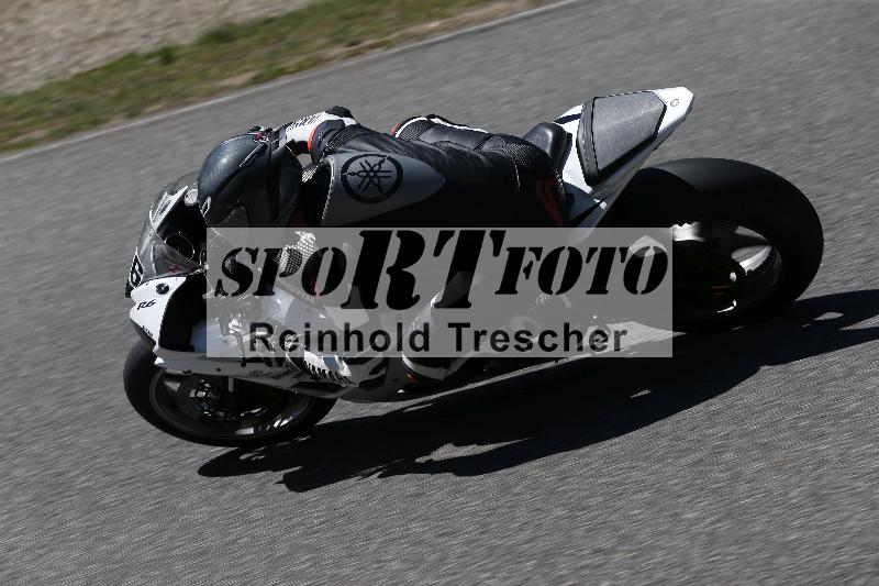 /15 22.05.2026  Plüss Moto Sport  Discover the Bike ADR /Gruppe rot - Race 3/66